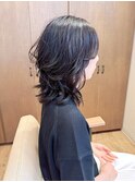 40代、ラフでおしゃれが叶うミディアムパーマ
