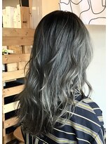 ヘアー ルシア(hair lucia)&nbsp;寒色系グラデーションカラー