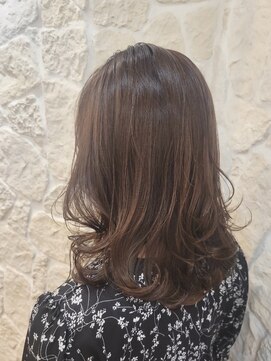 アムネシア 三軒茶屋(AMNESIA) シルキーベージュ/ヌーディーベージュ/プラチナベージュ