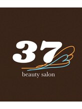 37 beauty salon