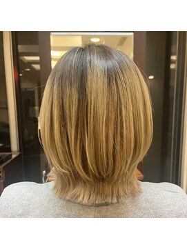 ファーレンピュアスウィート(fahren-pure-suite) 外はねレイヤー／ウルフ／沼畑夢希