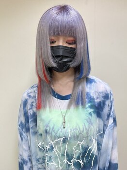 カリーナ(CARINA)の写真/【心斎橋駅徒歩5分/アメ村】印象が決まる顔周りこそカット技術が必須★垢抜け×似合わせデザインをご提案！