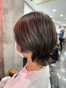 トゥーミー(to mee) 【レディース】大人かわいいマッシュウルフ【小松】