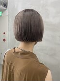 くすみグレージュボブ