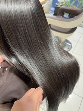 アース 武蔵境店(HAIR & MAKE EARTH) 髪質改善縮毛矯正で毛先まで自然なツヤ髪へ