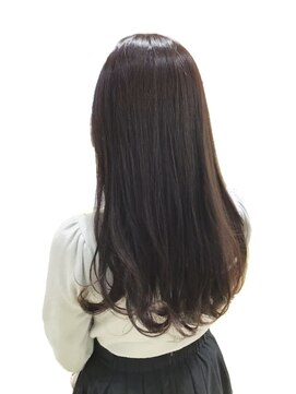 アルム(arum) 上品にまとまるツヤロングカール