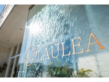 入口にはWaterカーテン＊開放的なリゾートサロン♪