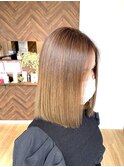 20代30代40代ハイライト×バレイヤージュ切りっぱなしボブ