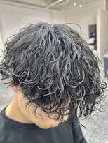 グロップ 町田(GLOP)&nbsp;動きと束感のメンズ波巻きパーマ