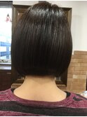 前下がりボブ
