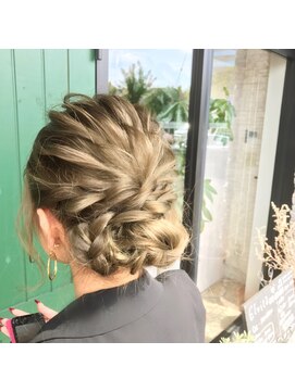 エルヴィータ(Elvita) 【Elvita】波ウェーブアレンジ