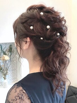 ロイヤルヘアー(ROYAL HAIR) パーティーヘアダウンスタイル