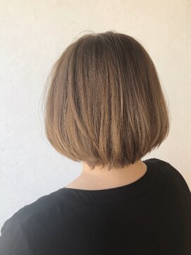 リアン(Lien) ミルキーベージュカラー/MARINA