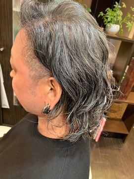 オムヘアーバイグルーマーズ(HOMME HAIR by GROOMER/S) #メンズロング #スパイラルパーマ