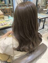 赤みを撃退 ☆ 柔らかいオリーブカラー