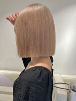 ベレーザ 渋谷(BELEZA)&nbsp;4667シルキーベージュタンバルモリボブ艶髪韓国ハイトーンカラー