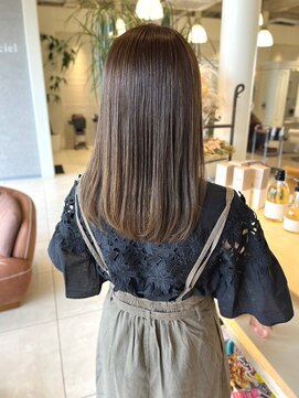 オブジェ シエル(obje't ciel) 【obje't cielj】艶髪アッシュブラウン【暮石 唯】