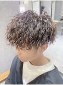 ツイストスパイラルパーマ×ショートマッシュ