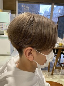 リボーン ビューティー リゾート 松戸店(re-born Beauty Resort) アッシュブラックベリーショートウルフカルマパーマ