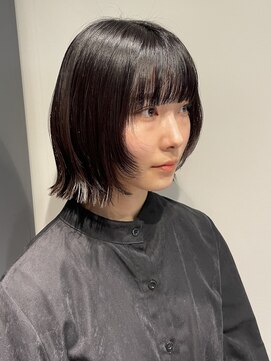 エフェスト 二条店(efesto) 顔まわりレイヤー外ハネボブ