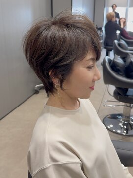 ハルキ ミナト ジャパン オオサカ(HARUKI MINATO japan OSAKA) 40代50代60代白髪マッシュショートボブ大人美人くびれ髪質改善