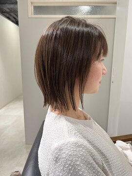 ピアーネ 三宮トアロード店(PIANE) ラインが綺麗な切りっぱなしボブ◇ココアベージュ