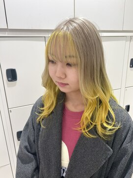 ケンジ 平塚 アネッタ(KENJE annetta) イエロー×シルバー