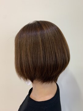 リーフ(leaf) ショートボブ