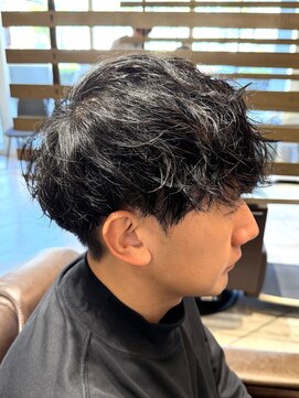 ノイセル(Noisyle) MEN’S HAIR/波巻きツイストスパイラル/リバースセンターパートO