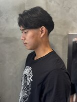 クロム(CHROM)&nbsp;テーパーフェード×ニュアンスパーマ