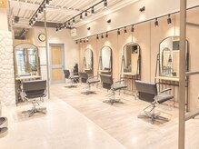 オーバーヘアー 尼崎店(over hair)の雰囲気（アットホームな空間でゆったり過ごせます♪）