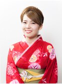大人っぽく仕上げたいあなたにオススメ☆夜会巻き崩しスタイル