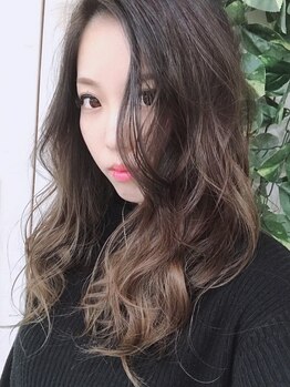 イリヘアー(iri hair)の写真/【カット+N.カラー¥8000】話題のN.(エヌドット)を使用した特別クーポン☆透明感のある美しい発色が叶う！