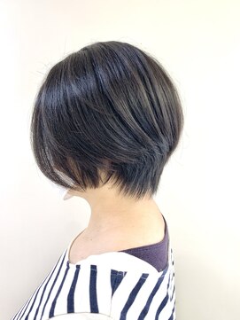テルミークリニカルデザイン 北千里 ショートボブ