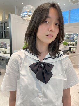 アルティファータ(artifata) 大人っぽ ミディアム レイヤーカット レイヤー 顔まわりレイヤー