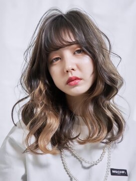 リル ラウム 原宿(LiL Raum) フェイスフレーミングインナーカラーベージュ/原宿/ブリーチ