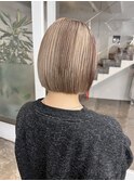 ローライトベージュ