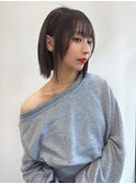 耳掛けも可愛い！パツっとボブ