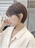 ミニウルフチェリーブラウンブリーチなしショートボブ前髪/横浜