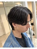 ラヴィズムバイフィフス(LUVISM by fifth) ニュアンスサーフフェザーパーマショートセンターパート/新潟