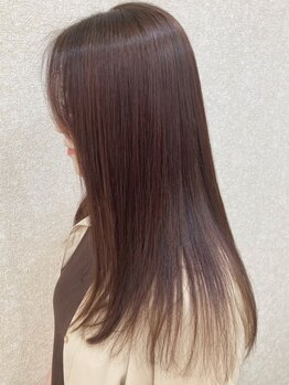 オモテ 町田店(Omote)の写真/しっかり伸ばしたい人～ダメージが気になる人でもOK！クセを伸ばしながら、ナチュラルで自然な仕上がりに♪