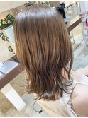 くびれミディアム×透明感ハイライト