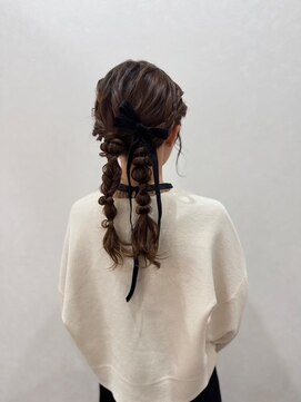 リム(Limb) 変形ツイン ヘアアレンジ