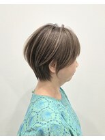 アカンサス バイ ミリー 高槻店(acanthus by milly)&nbsp;明るめの色でお洒落に楽しみたい方にお勧めショートボブ【高槻】