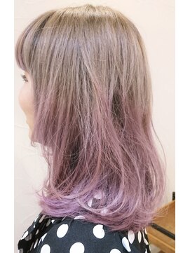 ヴァパウス ヘアーデザイン(Vapaus hair design) グレージュ＋グラデーションカラーラベンダーアッシュ