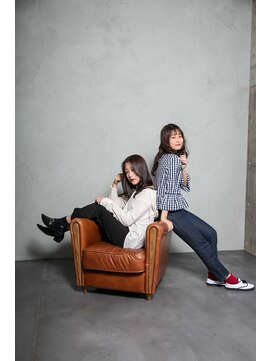 チュラック(Chulack) 【CHULUCK】暗めカラー/フェザーバング/ダークアッシュ/艶カラー