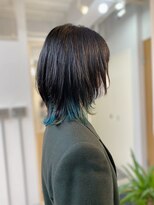 アンドチル 渋谷(AND CHILL)&nbsp;ウルフボブ×インナーカラー/ターコイズブルー【AND CHILL渋谷】