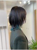 ウルフボブ×インナーカラー/ターコイズブルー【AND CHILL渋谷】