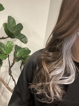 モアバイエフ(MORE byF) イヤリングカラー