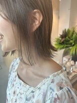 シダ(sida SAIIN) 【sida 池村】20代ショートインナーベージュ